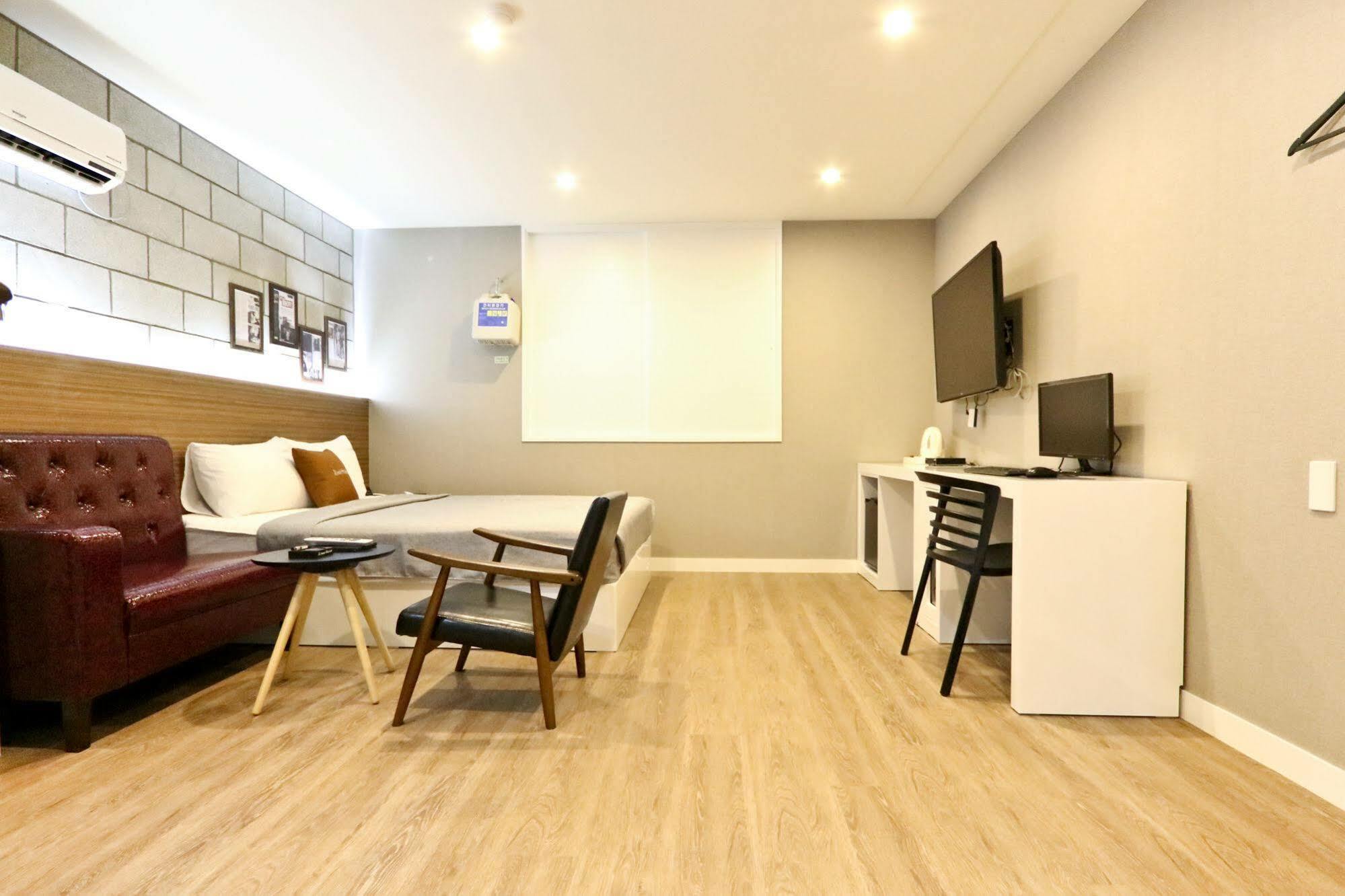 Hotel Home Busan Exterior photo